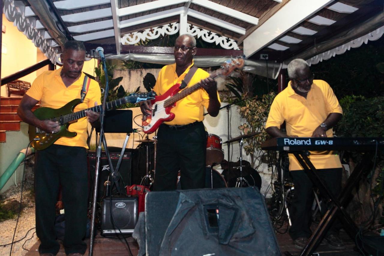 Courtyard By Marriott Bridgetown, Barbados Exterior foto