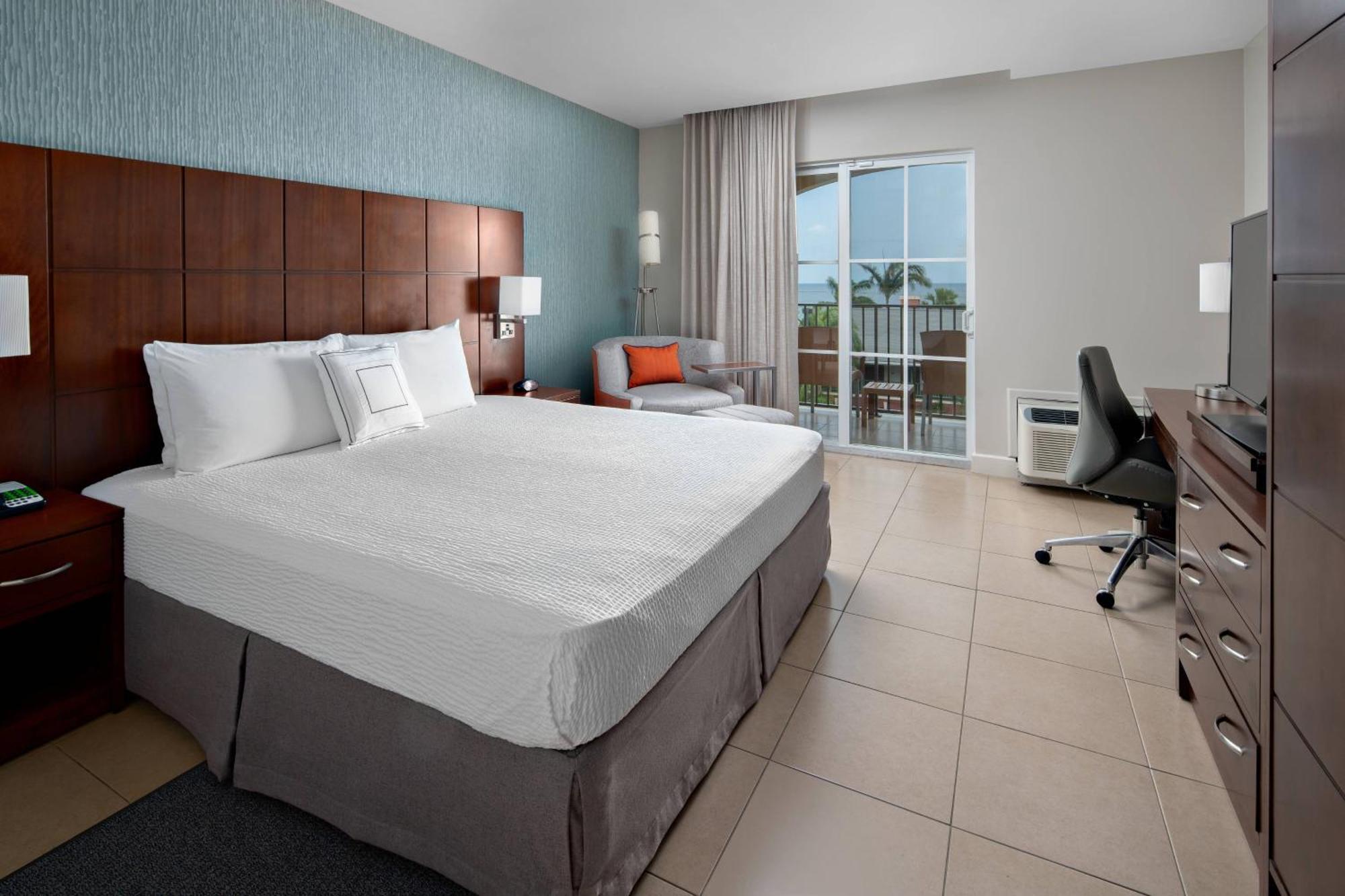 Courtyard By Marriott Bridgetown, Barbados Exterior foto